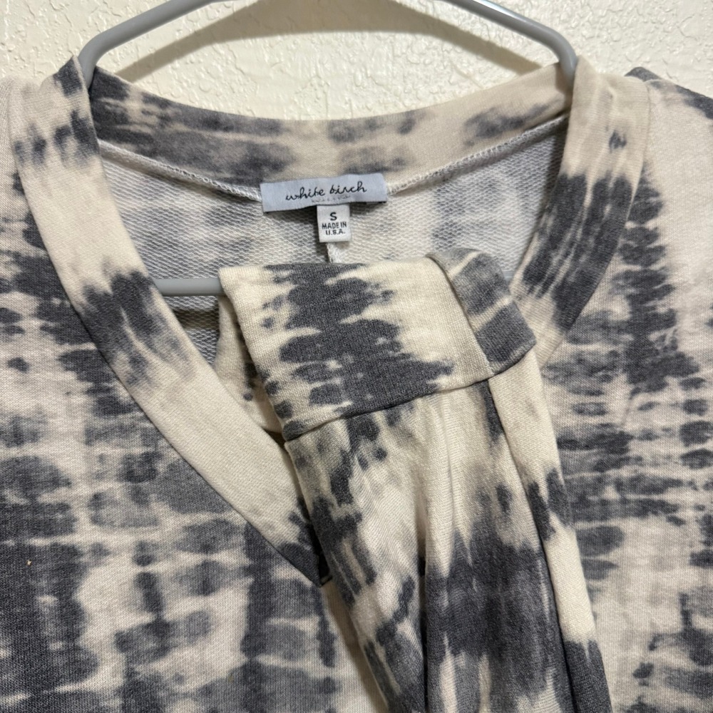 White Birch Tie Dye V Neck Long Sleeve‎ Oversized Top Women's Size S